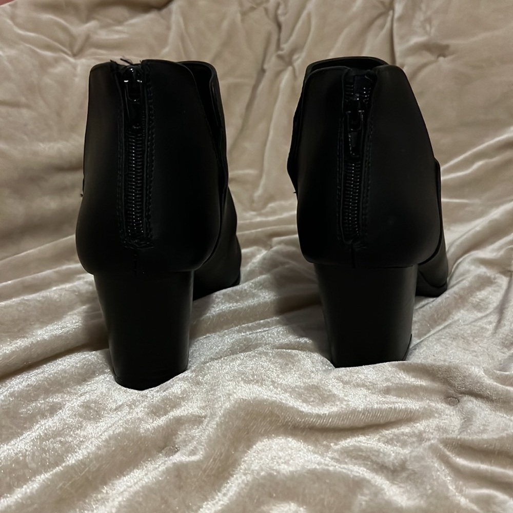 Booties - Picture 3 of 4